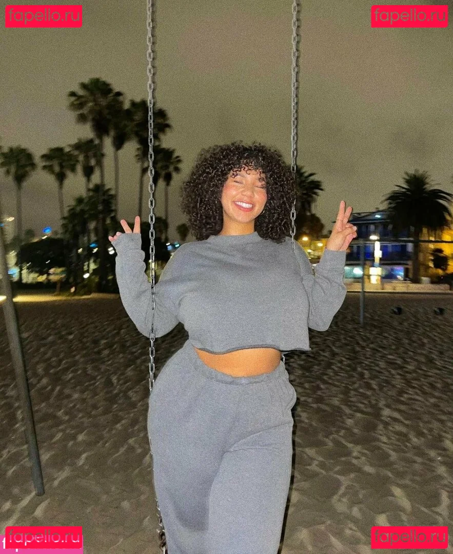 Katelyn Folasade Onlyfans Photo Gallery 