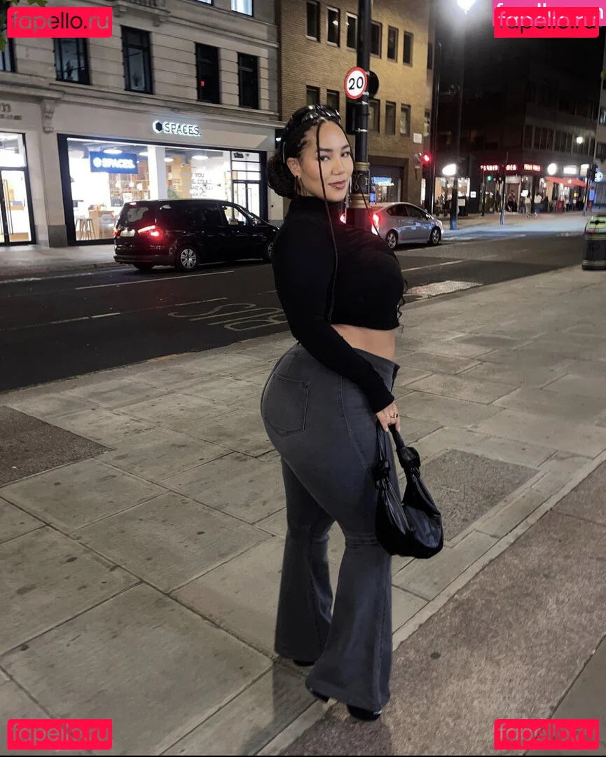 Katelyn Folasade Onlyfans Photo Gallery 