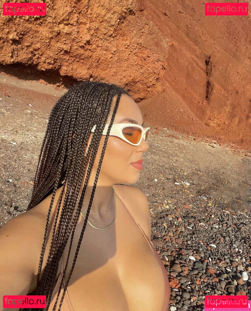 Katelyn Folasade Onlyfans Photo Gallery 