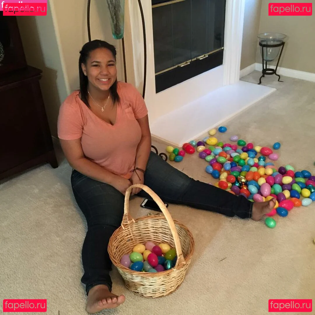Katelyn Folasade Onlyfans Photo Gallery 
