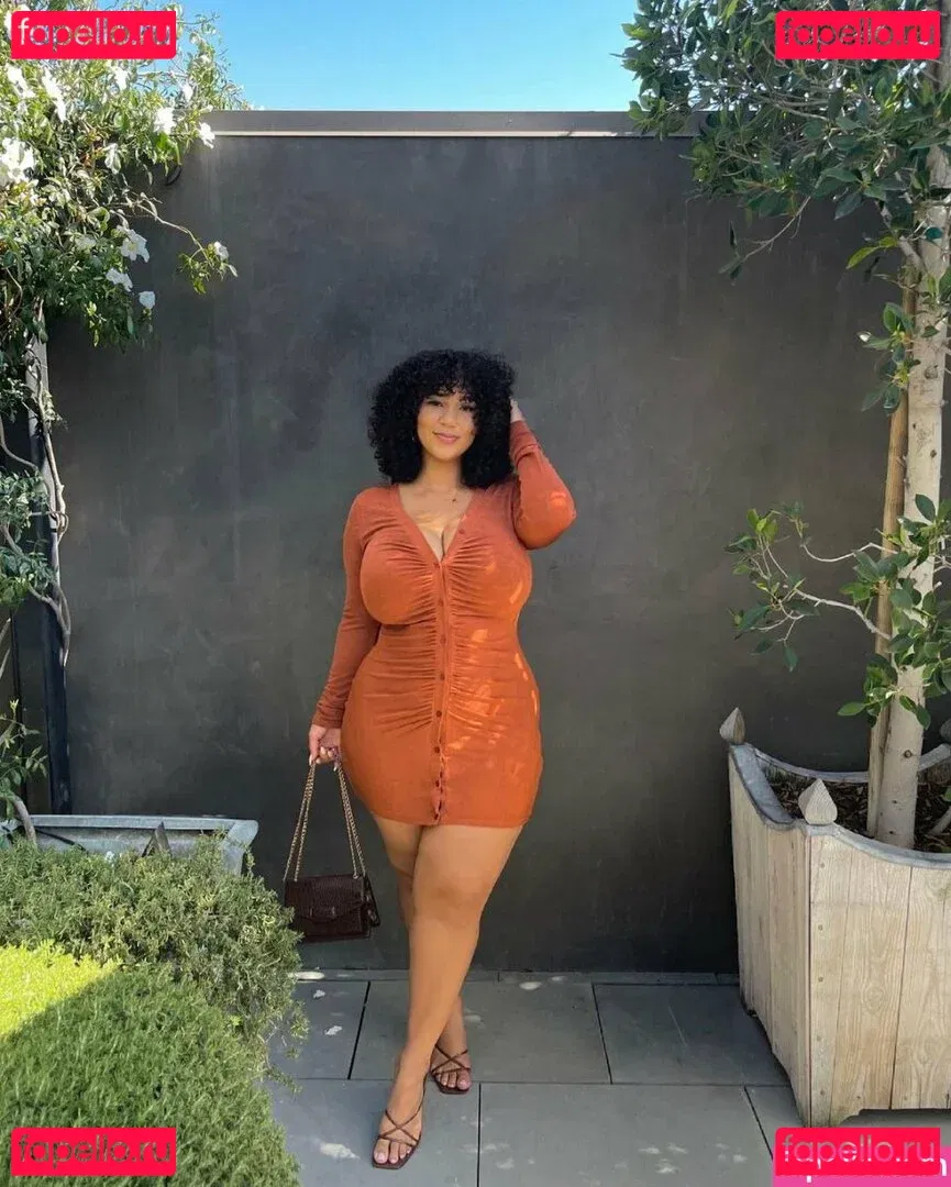 Katelyn Folasade Onlyfans Photo Gallery 