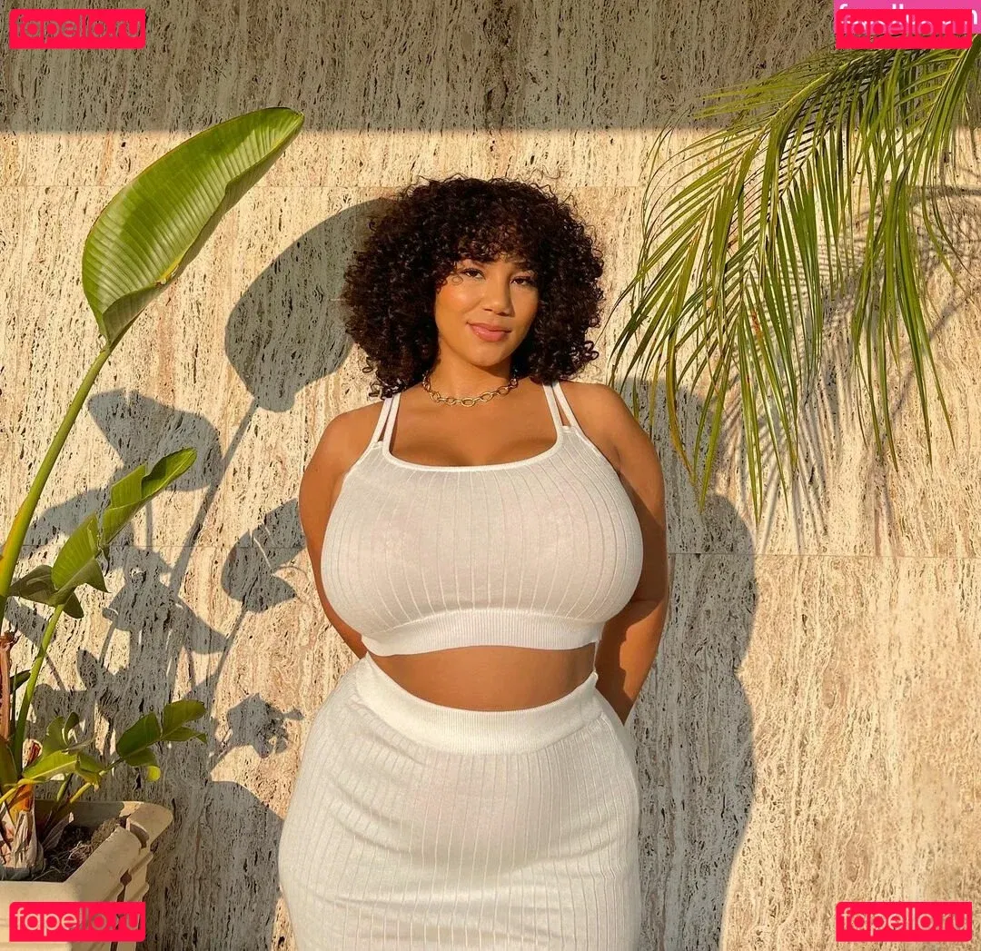Katelyn Folasade Onlyfans Photo Gallery 