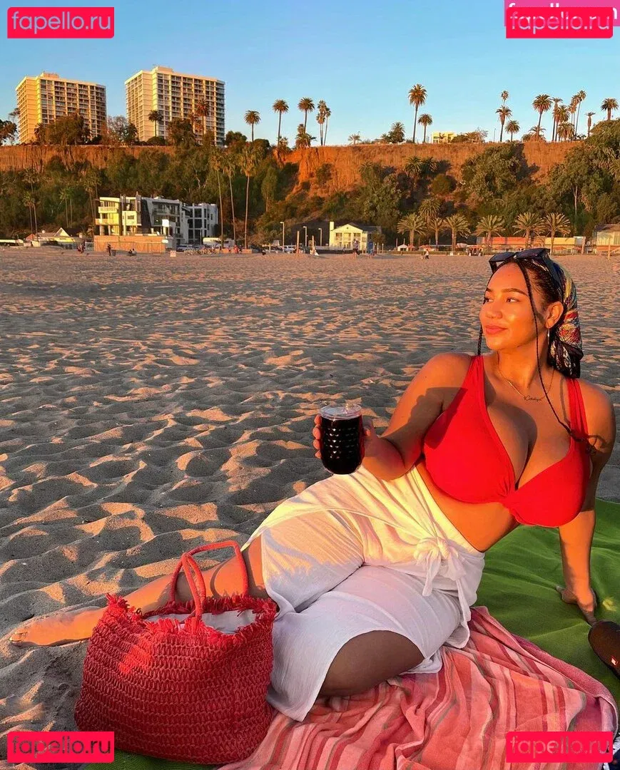 Katelyn Folasade Onlyfans Photo Gallery 