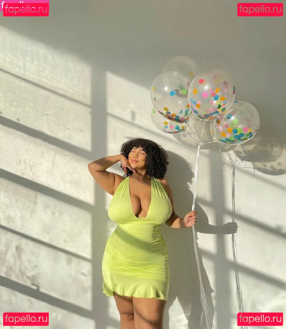 Katelyn Folasade Onlyfans Photo Gallery 