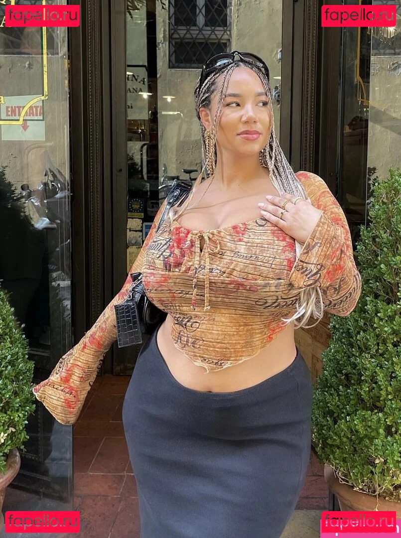 Katelyn Folasade Onlyfans Photo Gallery 