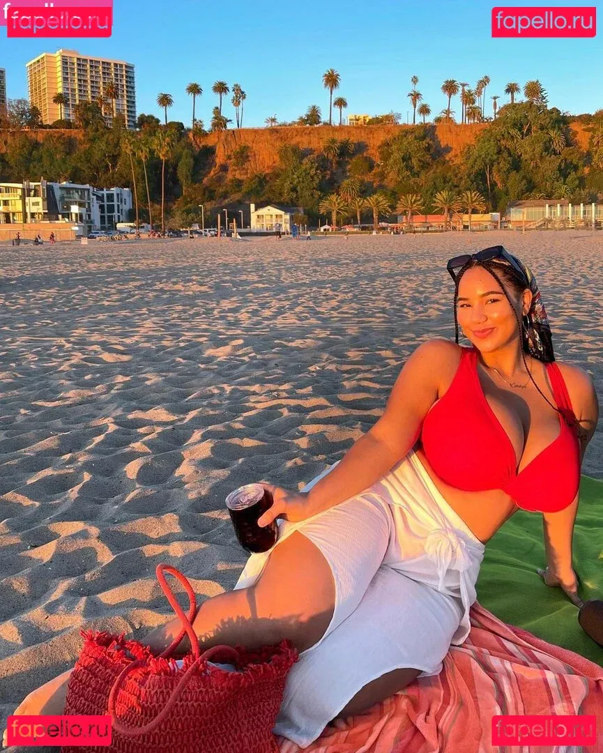 Katelyn Folasade Onlyfans Photo Gallery 