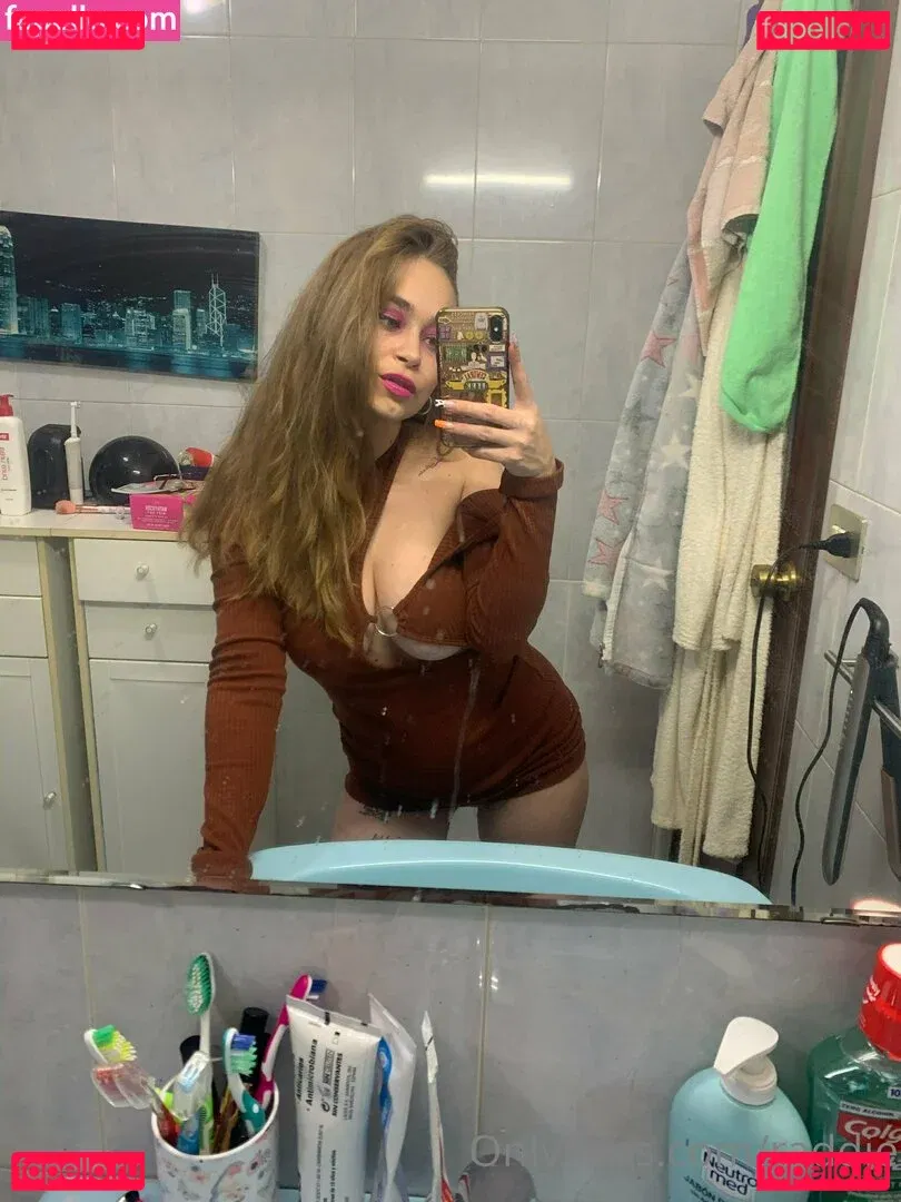 raddie Onlyfans Photo Gallery 