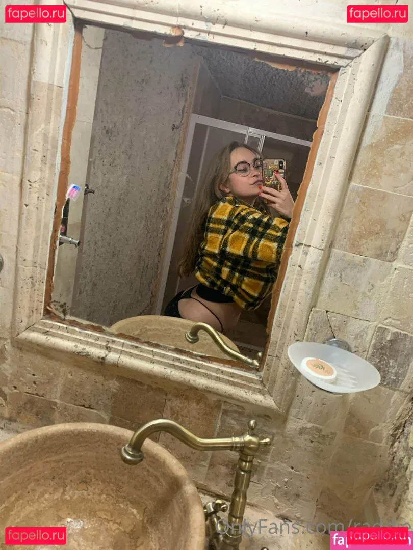 raddie Onlyfans Photo Gallery 