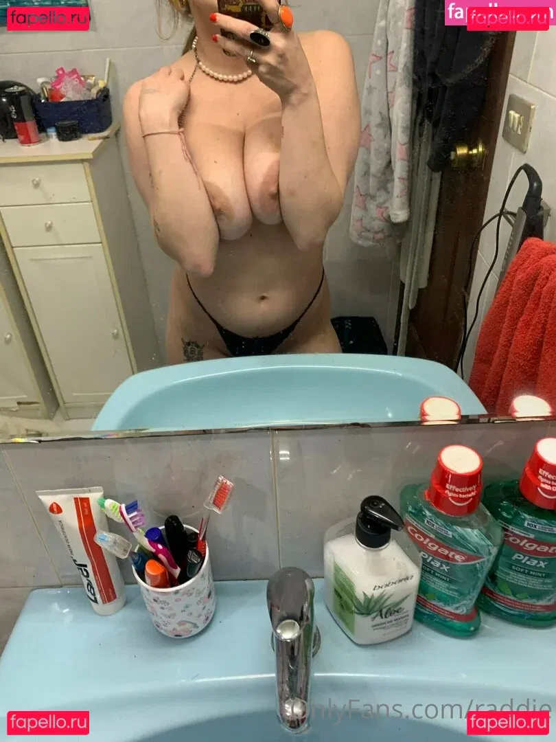 raddie Onlyfans Photo Gallery 