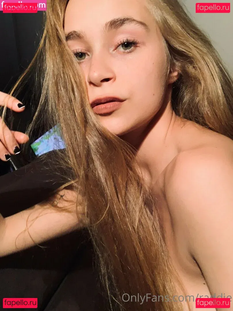 raddie Onlyfans Photo Gallery 