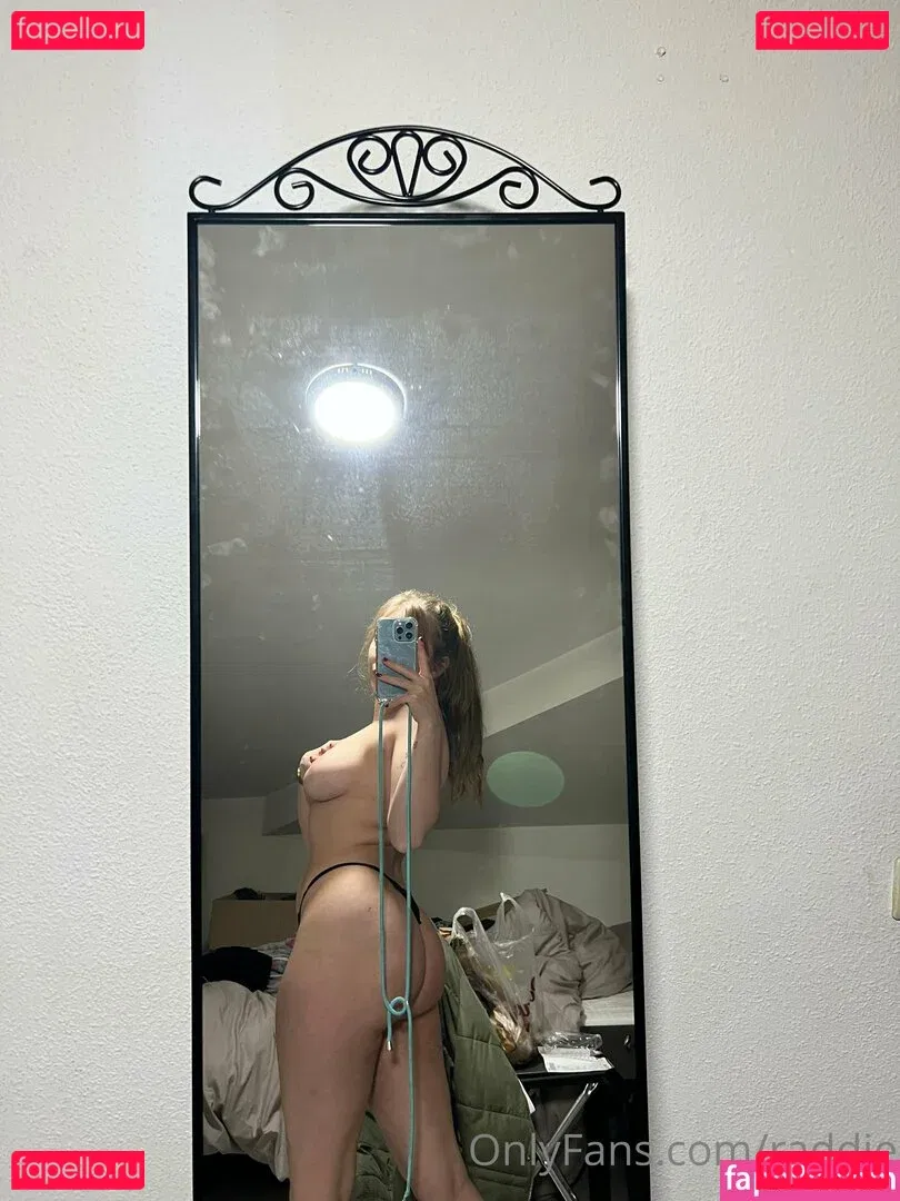 raddie Onlyfans Photo Gallery 
