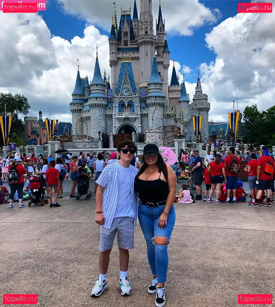 Gabb Ferraro Onlyfans Photo Gallery 