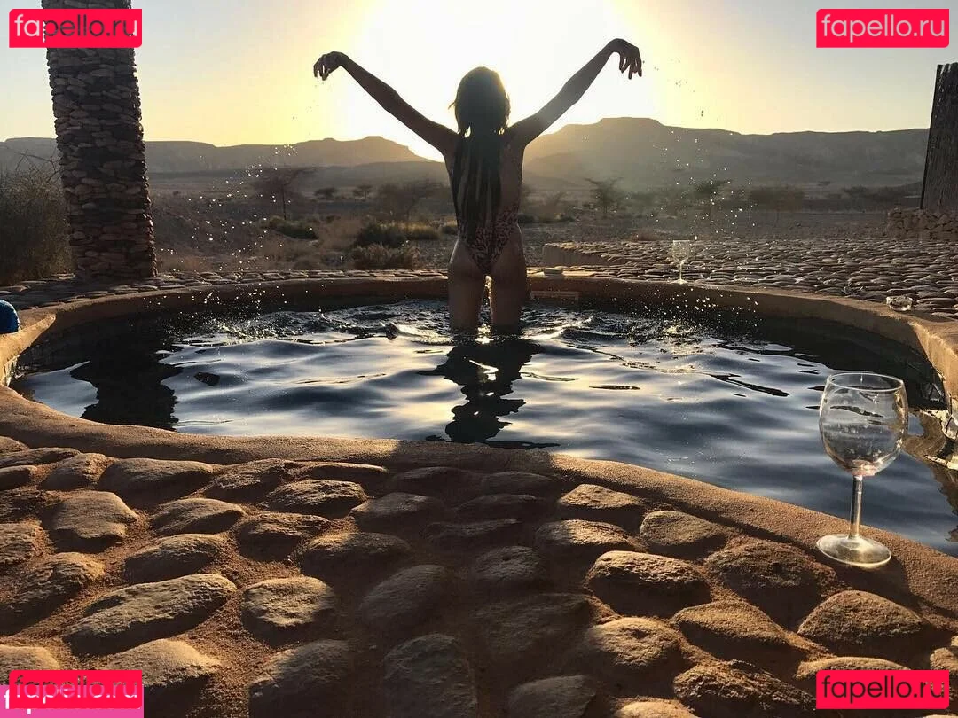 Shira Haas Onlyfans Photo Gallery 