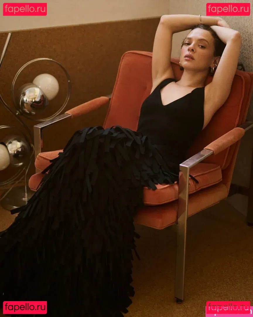 Shira Haas Onlyfans Photo Gallery 