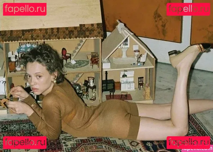 Shira Haas Onlyfans Photo Gallery 