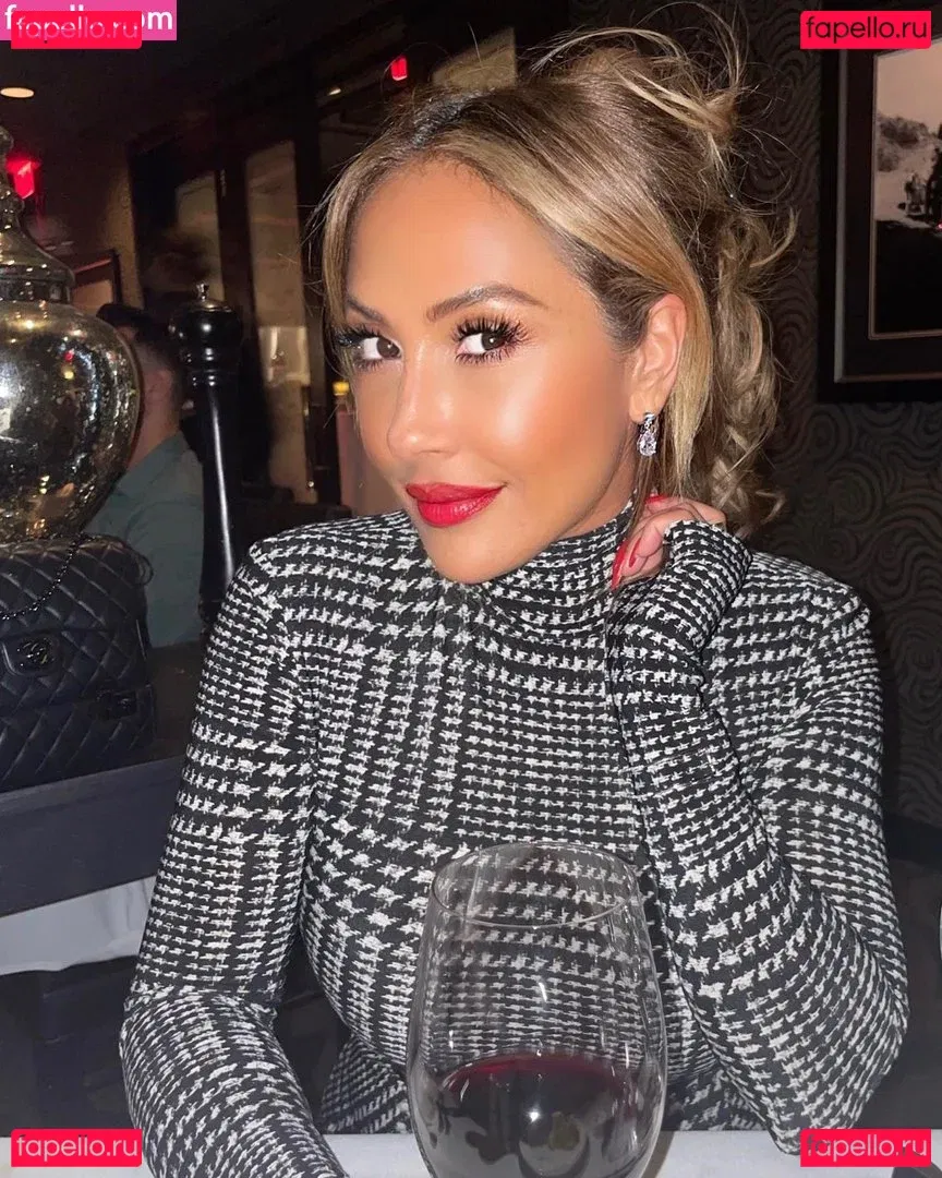 Sahar Manley Onlyfans Photo Gallery 