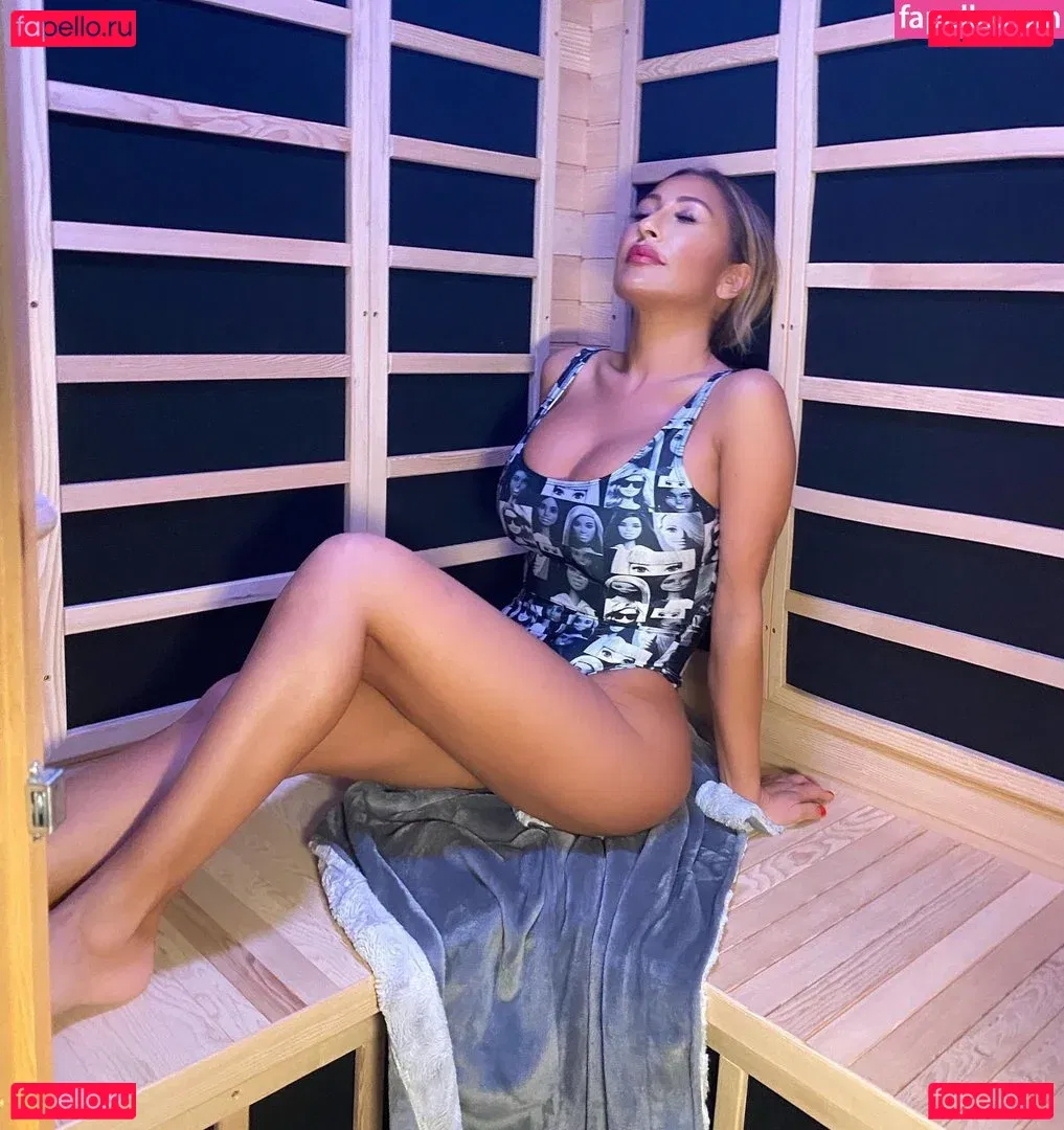 Sahar Manley Onlyfans Photo Gallery 