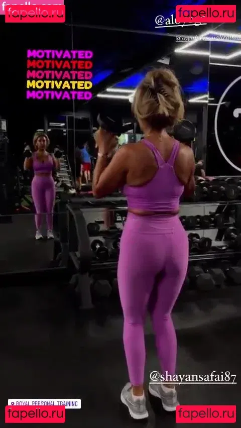 Sahar Manley Onlyfans Photo Gallery 