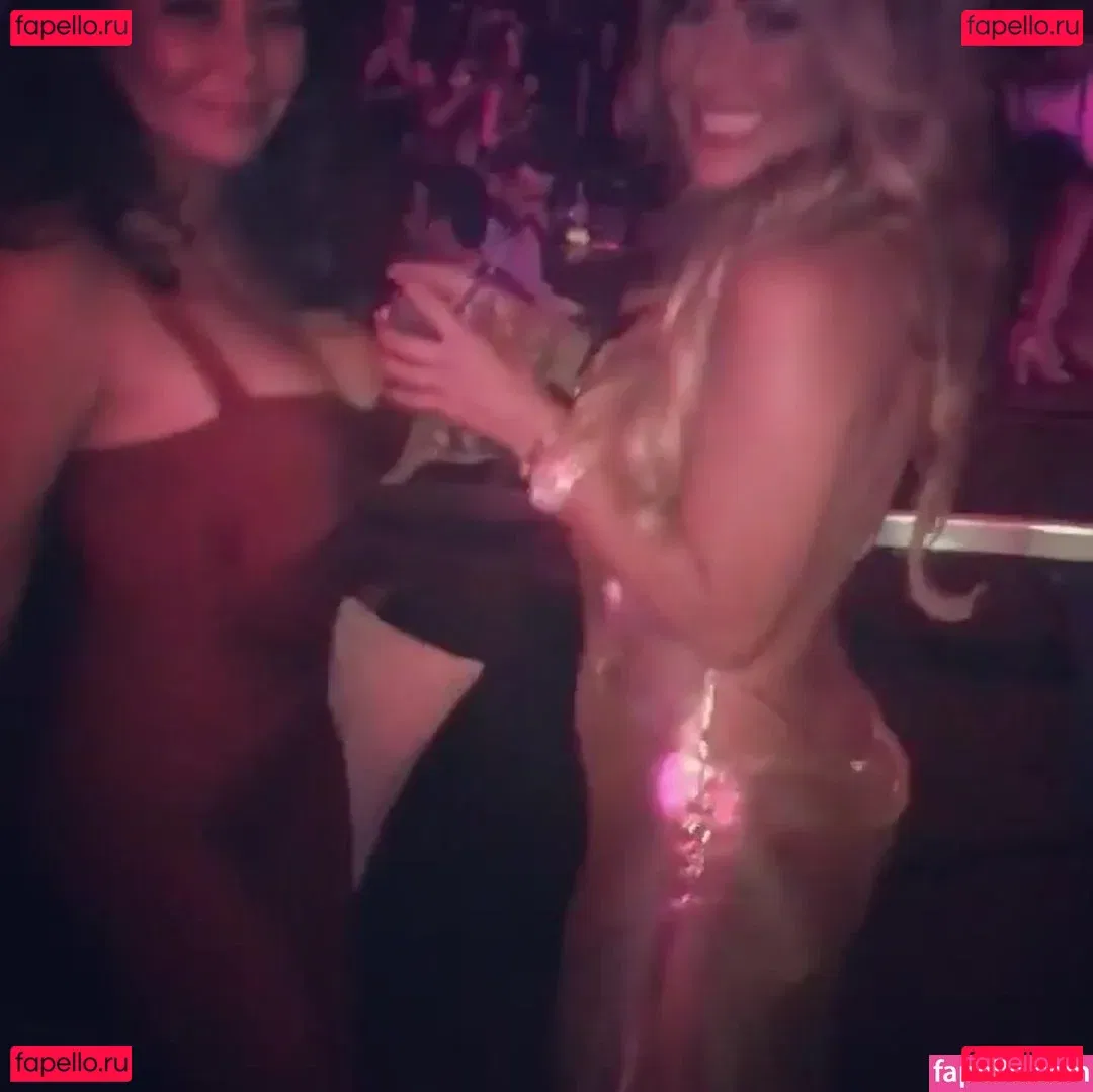 Sahar Manley Onlyfans Photo Gallery 