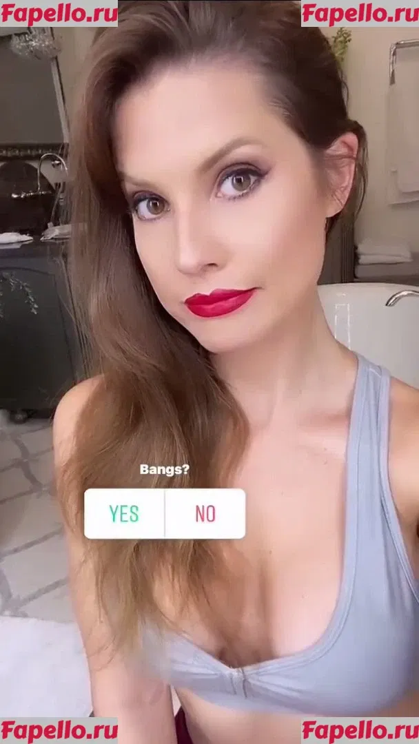 Amanda Cerny Onlyfans Photo Gallery 