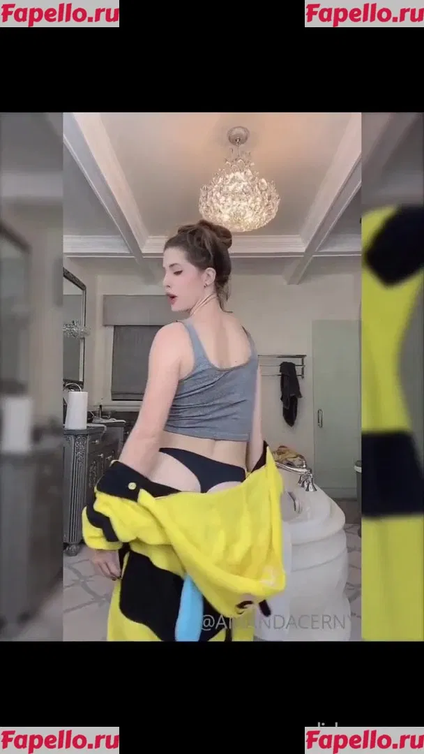 Amanda Cerny Onlyfans Photo Gallery 