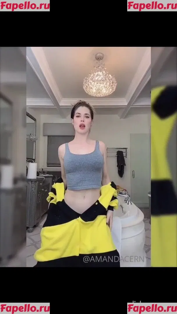 Amanda Cerny Onlyfans Photo Gallery 