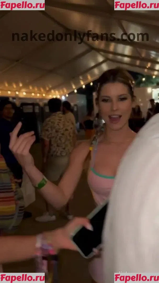Amanda Cerny Onlyfans Photo Gallery 