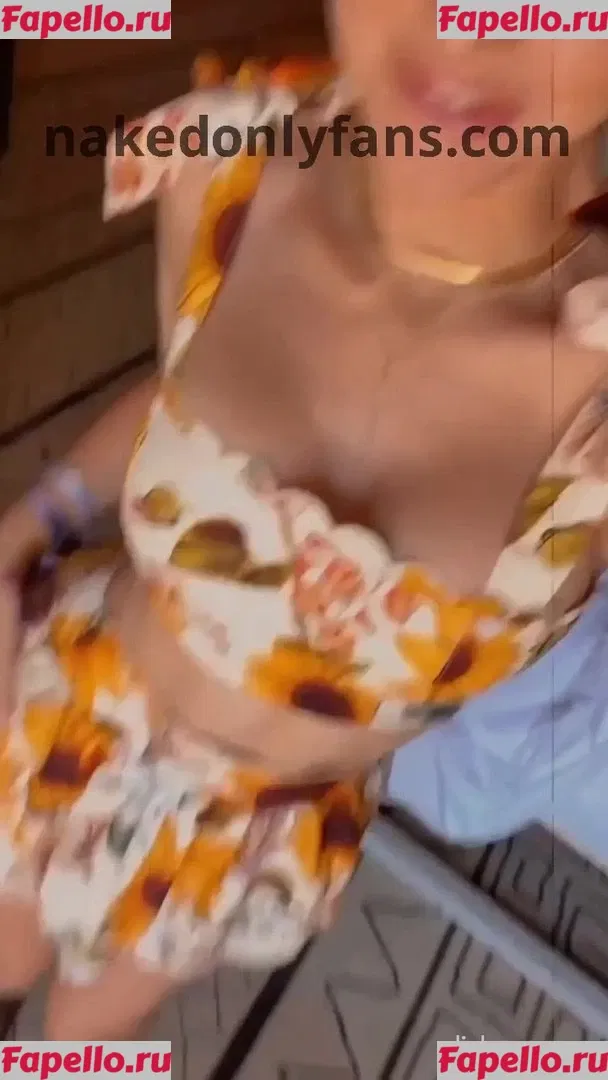 Amanda Cerny Onlyfans Photo Gallery 