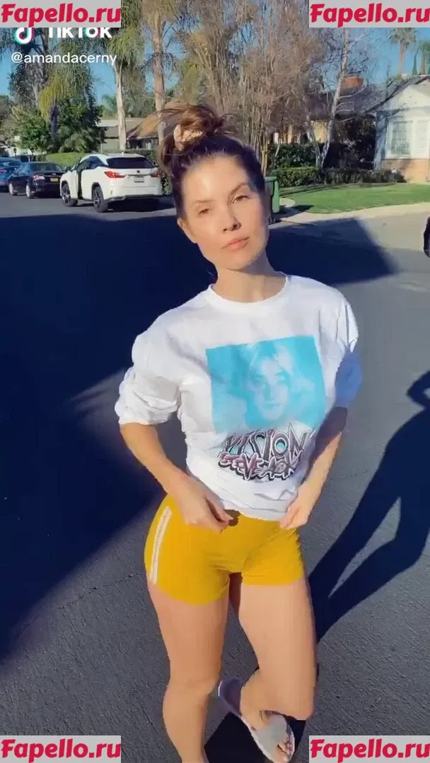 Amanda Cerny Onlyfans Photo Gallery 