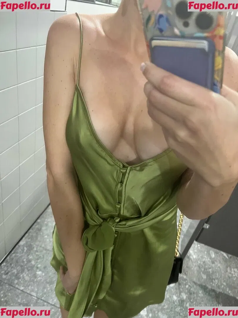 Amanda Cerny Onlyfans Photo Gallery 