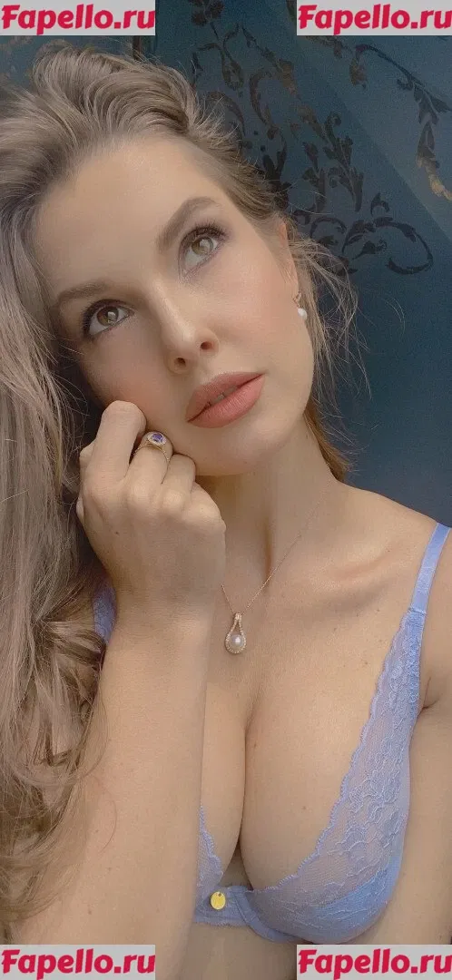 Amanda Cerny Onlyfans Photo Gallery 