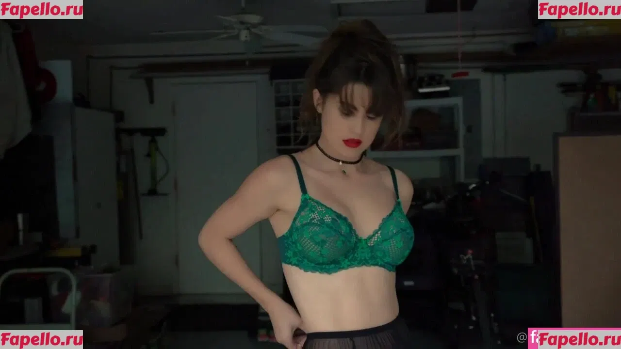 Amanda Cerny Onlyfans Photo Gallery 