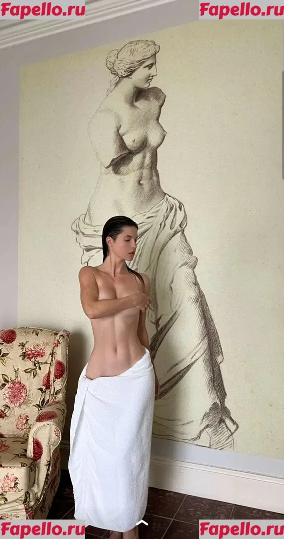Amanda Cerny Onlyfans Photo Gallery 