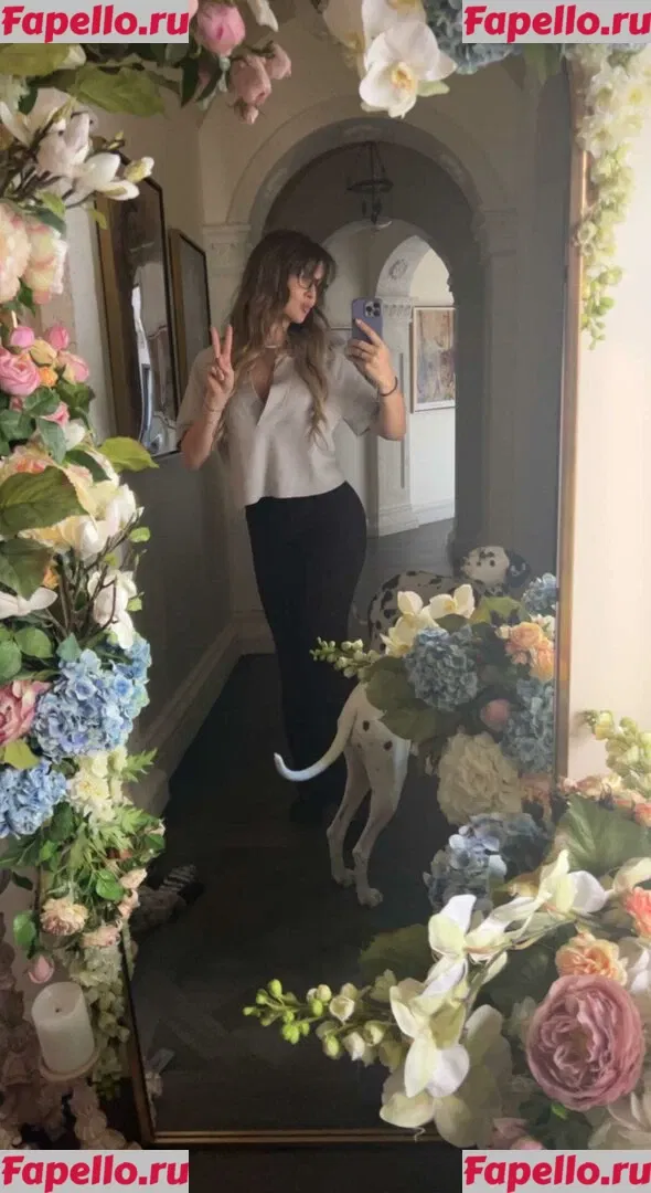 Amanda Cerny Onlyfans Photo Gallery 