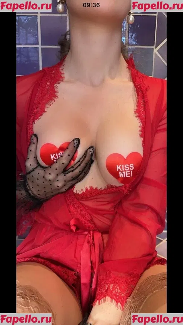 Amanda Cerny Onlyfans Photo Gallery 
