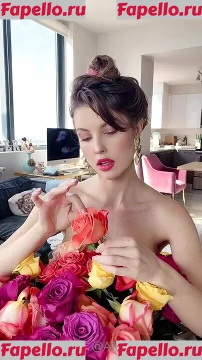 Amanda Cerny Onlyfans Photo Gallery 