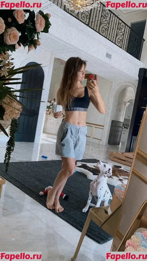 Amanda Cerny Onlyfans Photo Gallery 