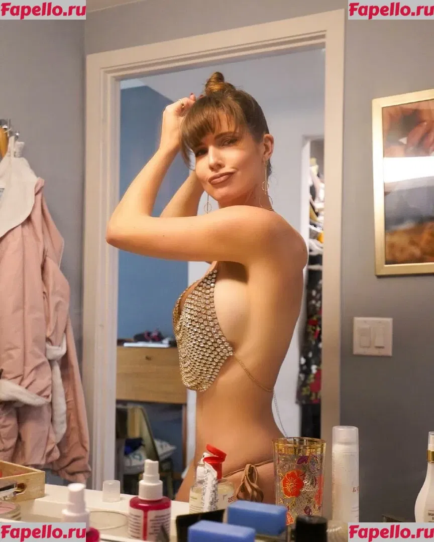 Amanda Cerny Onlyfans Photo Gallery 