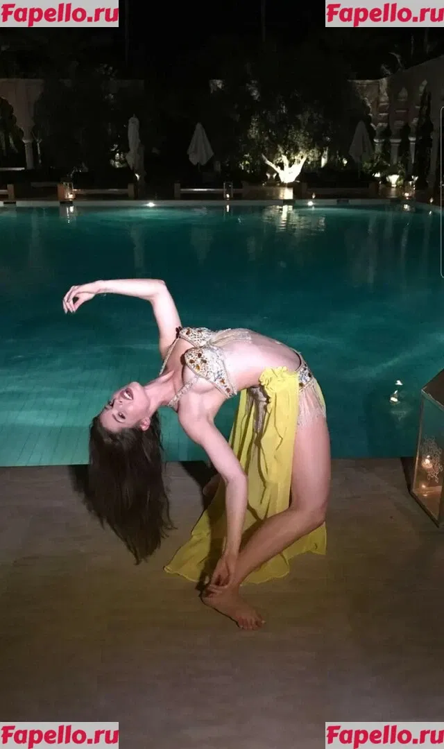 Amanda Cerny Onlyfans Photo Gallery 