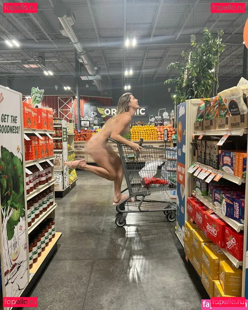 Amanda Cerny Onlyfans Photo Gallery 