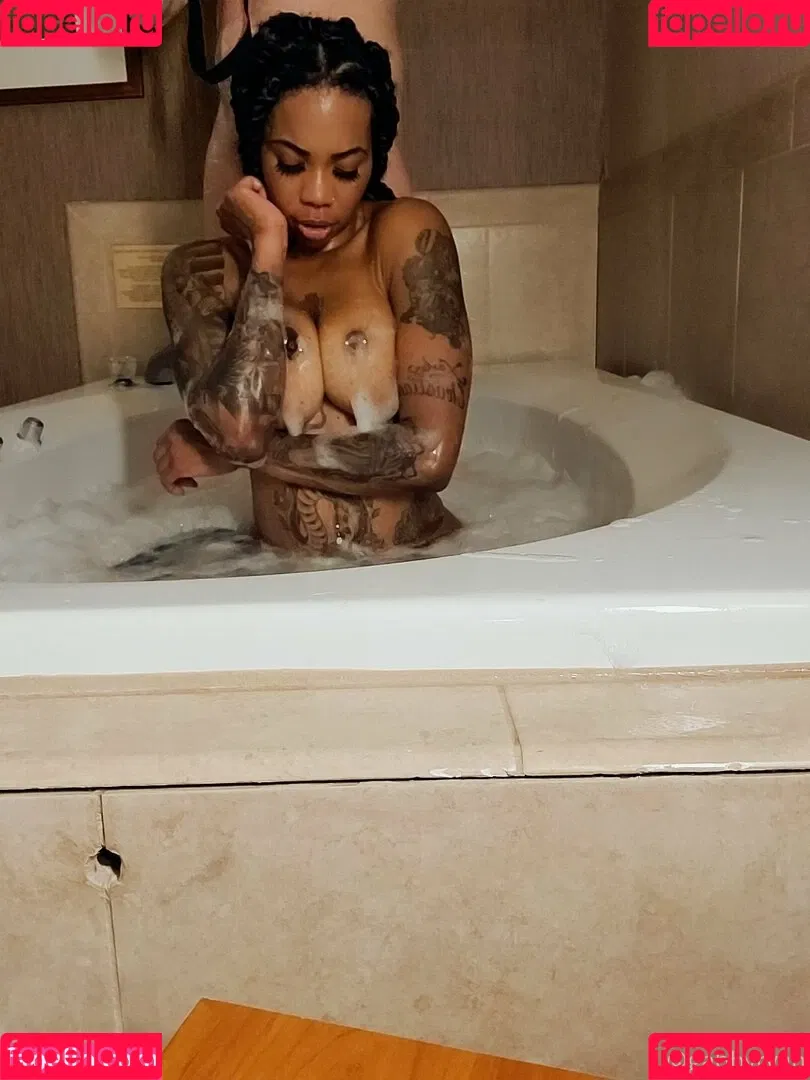 GabbyRyan Onlyfans Photo Gallery 