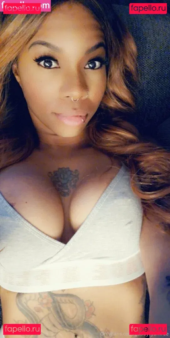 GabbyRyan Onlyfans Photo Gallery 