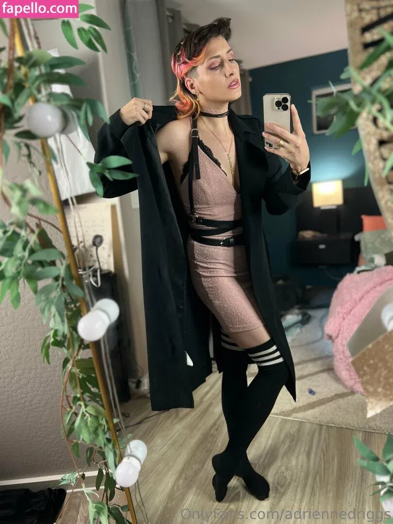 adriennedriggs Onlyfans Photo Gallery 