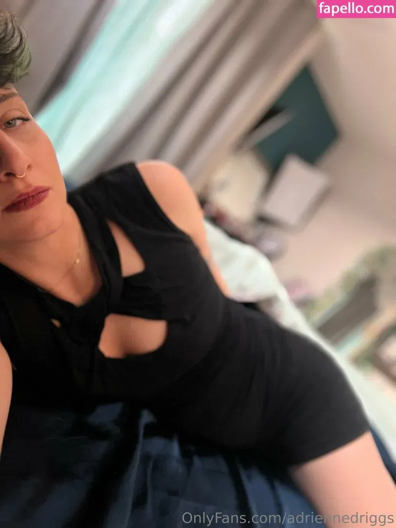 adriennedriggs Onlyfans Photo Gallery 