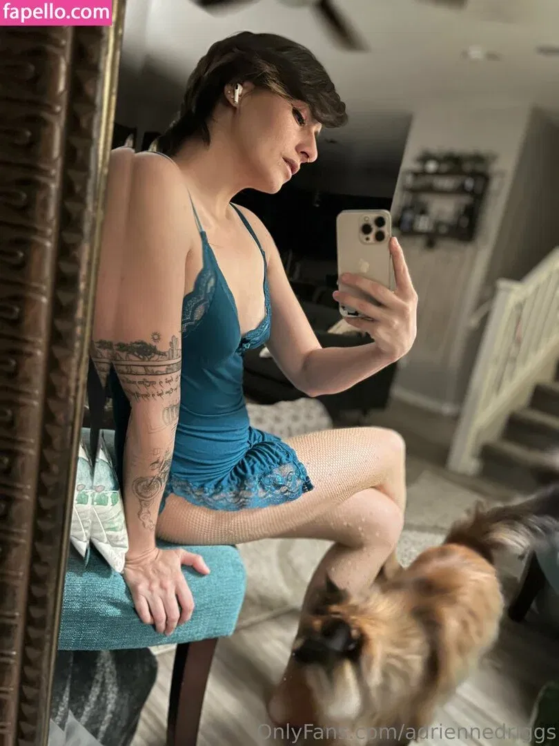 adriennedriggs Onlyfans Photo Gallery 