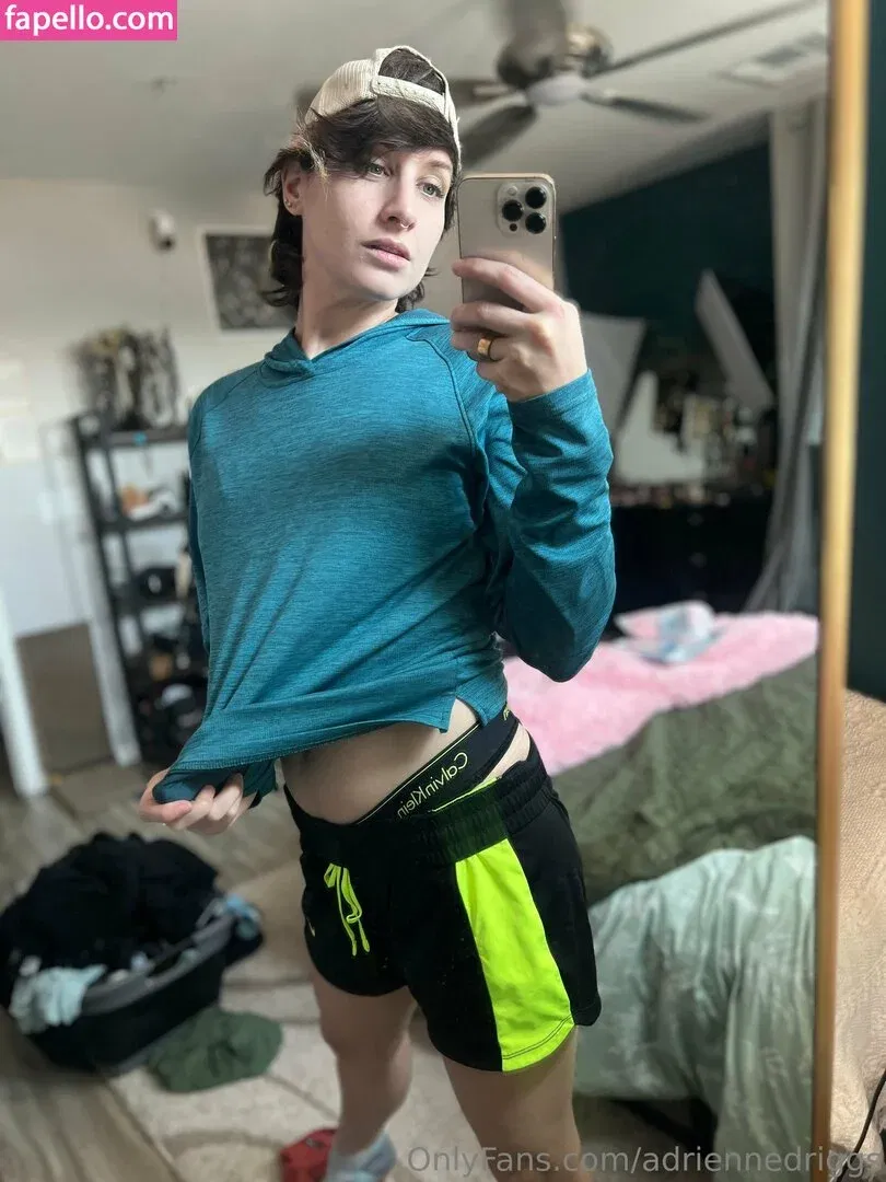 adriennedriggs Onlyfans Photo Gallery 