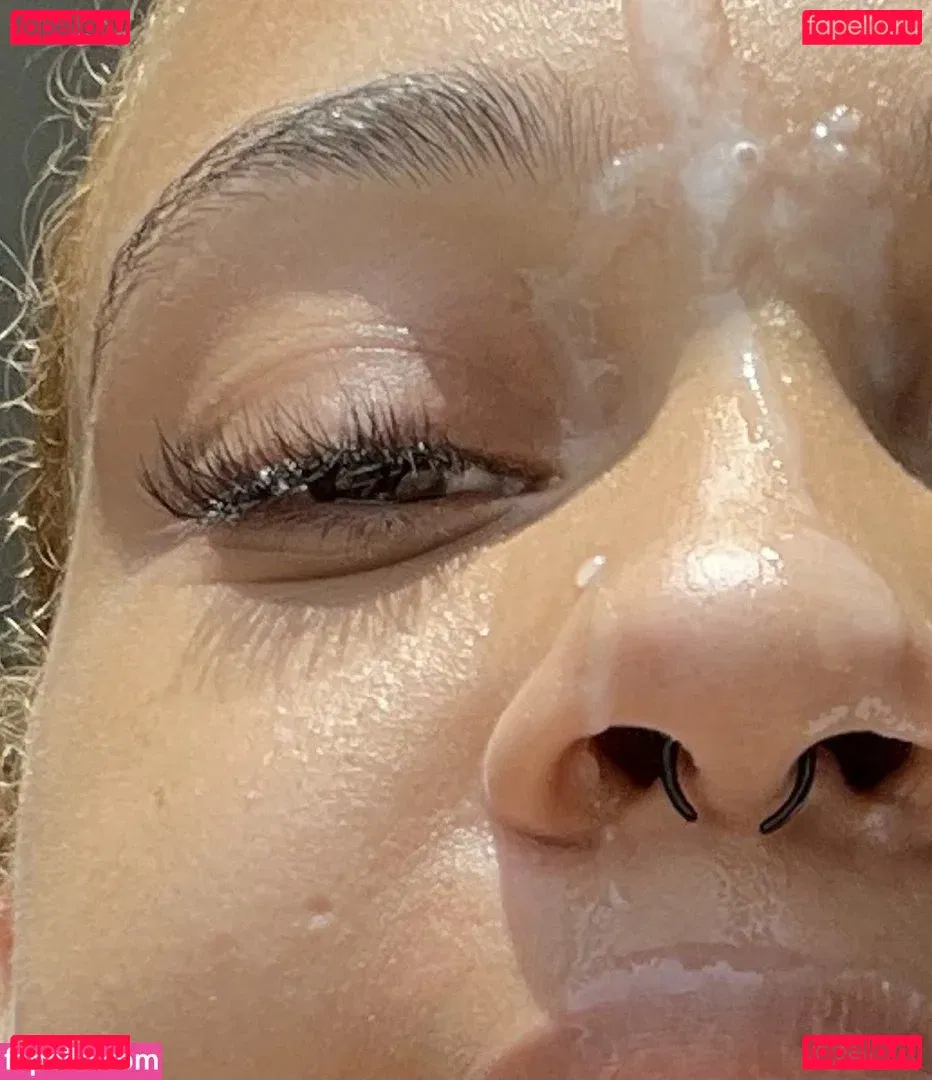 kinkykha Onlyfans Photo Gallery 