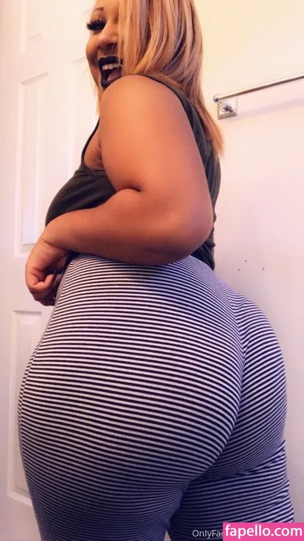 moodyfeet Onlyfans Photo Gallery 