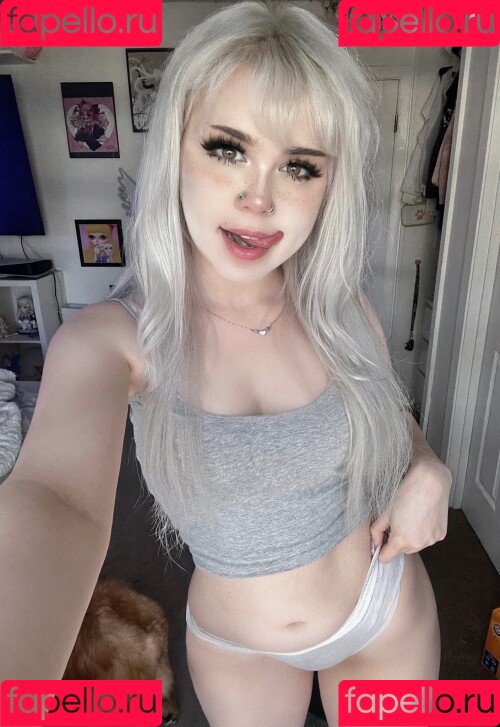 Sugoimeg Onlyfans Photo Gallery 