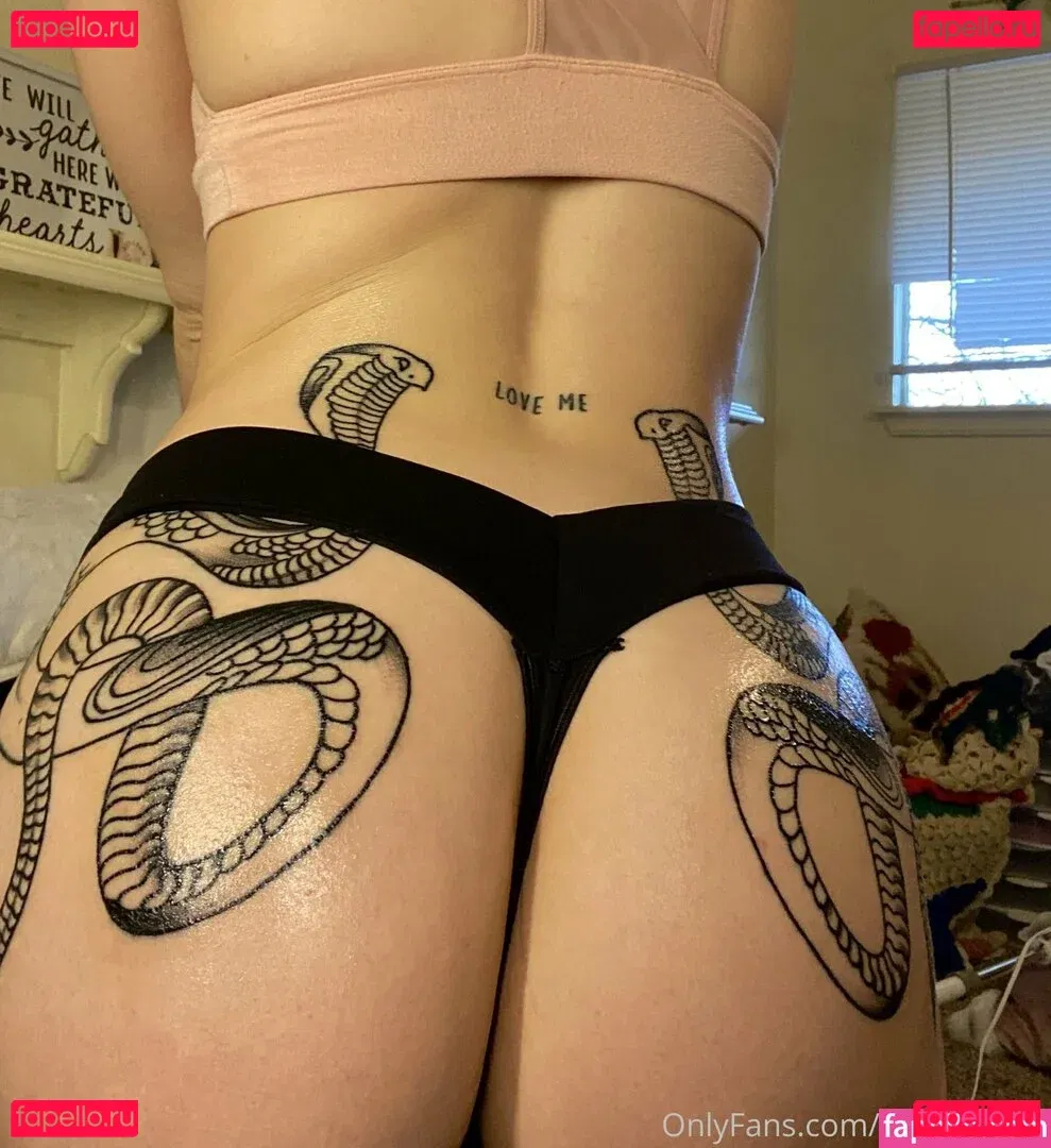 yung_cakee Onlyfans Photo Gallery 